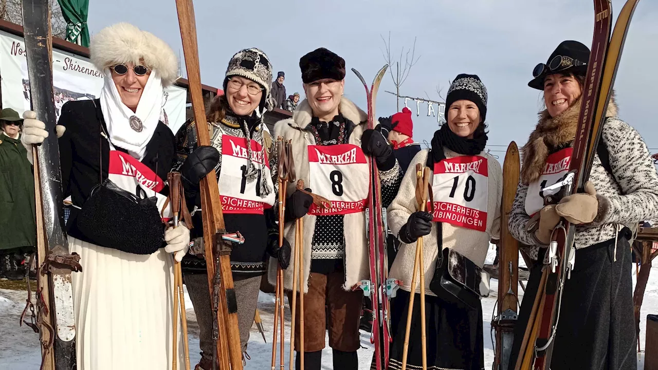 Nostalgieski-Rennen in Winterberg: Tradition auf Skiern aus vergangenen Zeiten