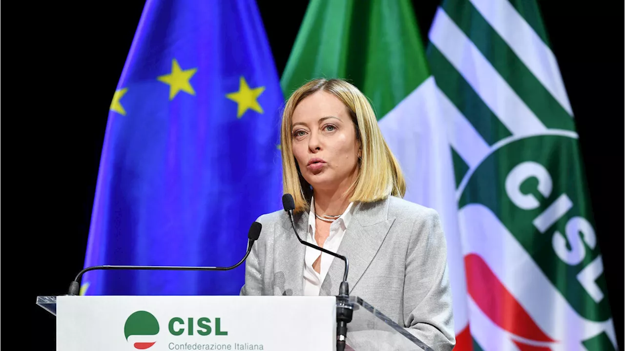 Meloni all'Assemblea Cisl: 'L'inverno demografico è una sfida per l'Europa'