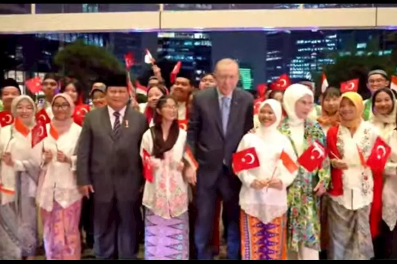 Presiden Prabowo dan Erdogan Diterima dengan Antusias Anak Indonesia