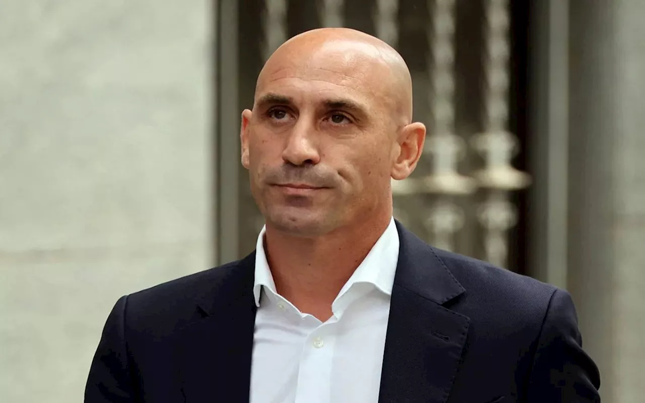 Asegura Luis Rubiales que el beso a Jennifer Hermoso fue consentido