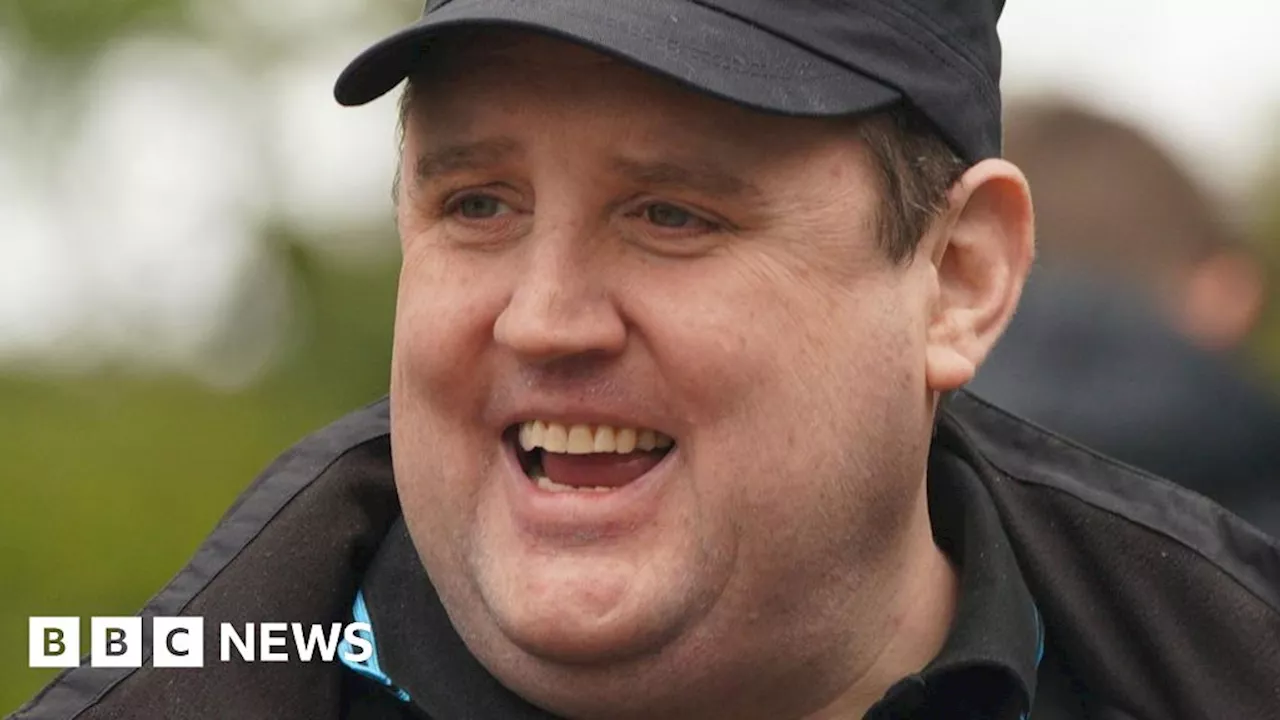 Peter Kay Ejects Hecklers from Manchester Show