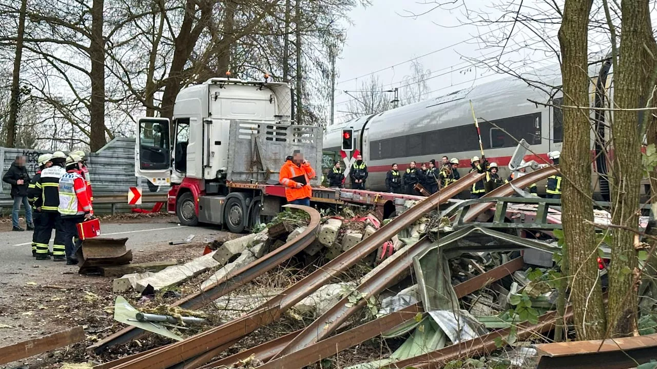 Zugunglück: ICE kracht auf Sattelzug! Fast 300 Menschen an Bord