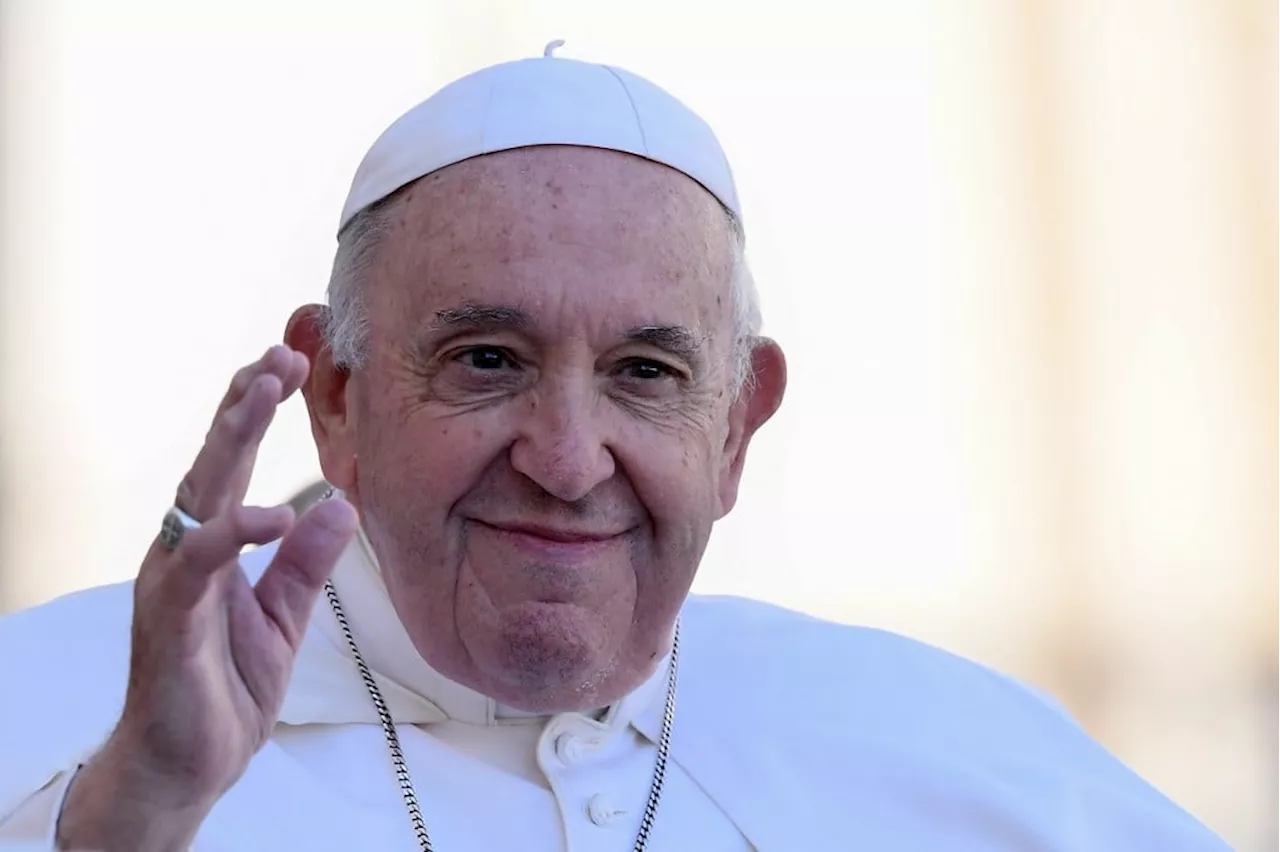 Casa Branca repreende papa Francisco por críticas à política migratória de Trump