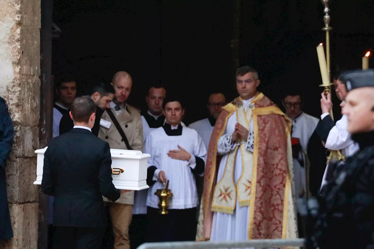 Funérailles d'Emile : Hommage rendu à la Basilique de Saint-Maximin-la-Sainte-Baume