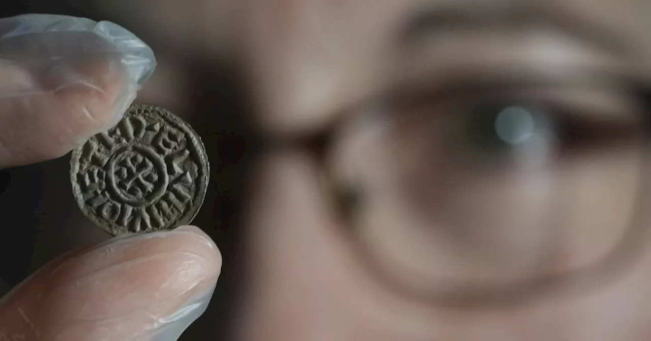 With metal detectors and patience, amateur treasure hunters unearth pieces of British history