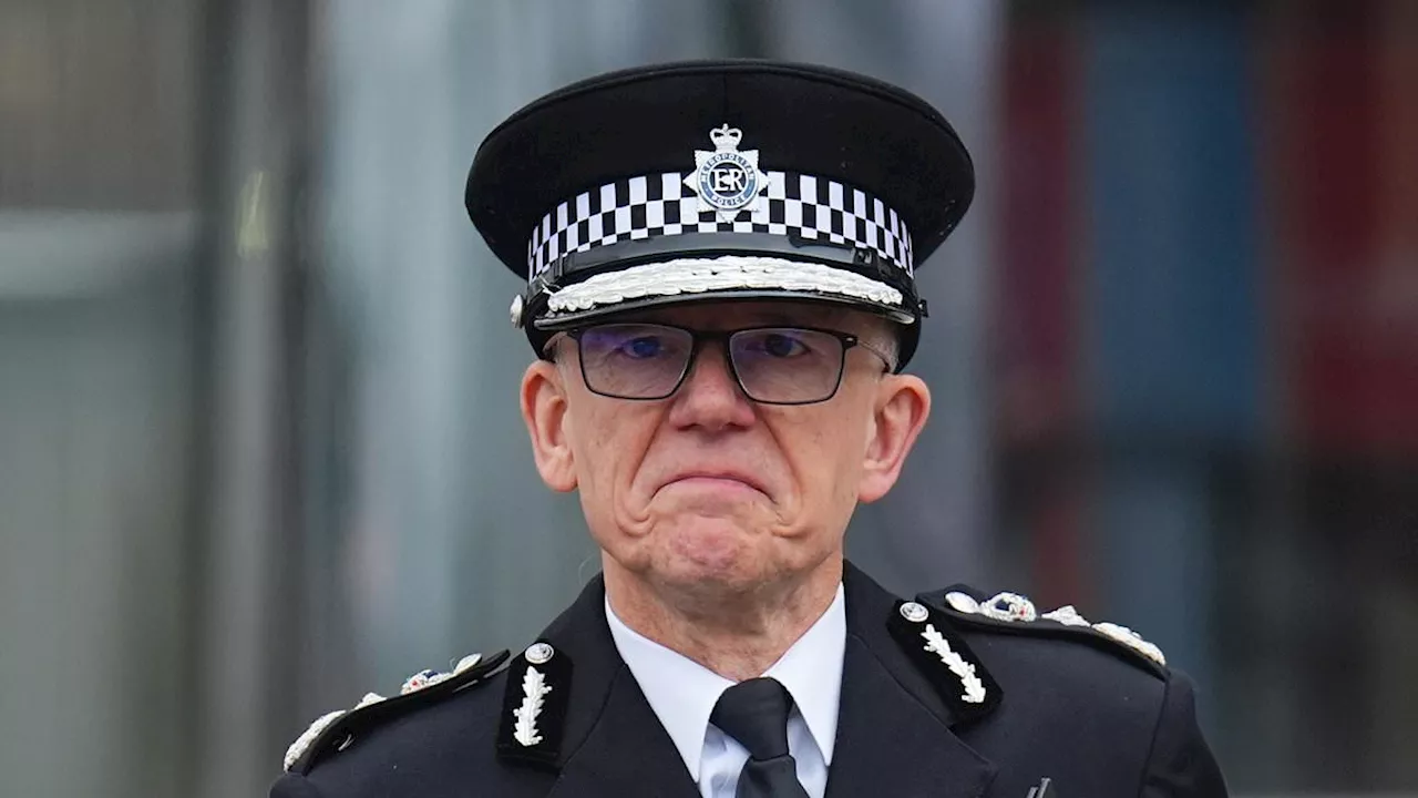 Court Ruling Blocks Met Police From Dismissing Officers Over Vetting Concerns