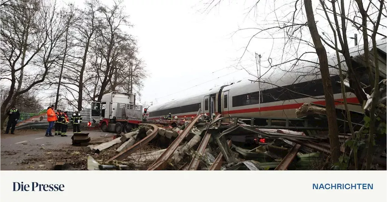 Ein Toter bei schwerem Zugunglück in Hamburg