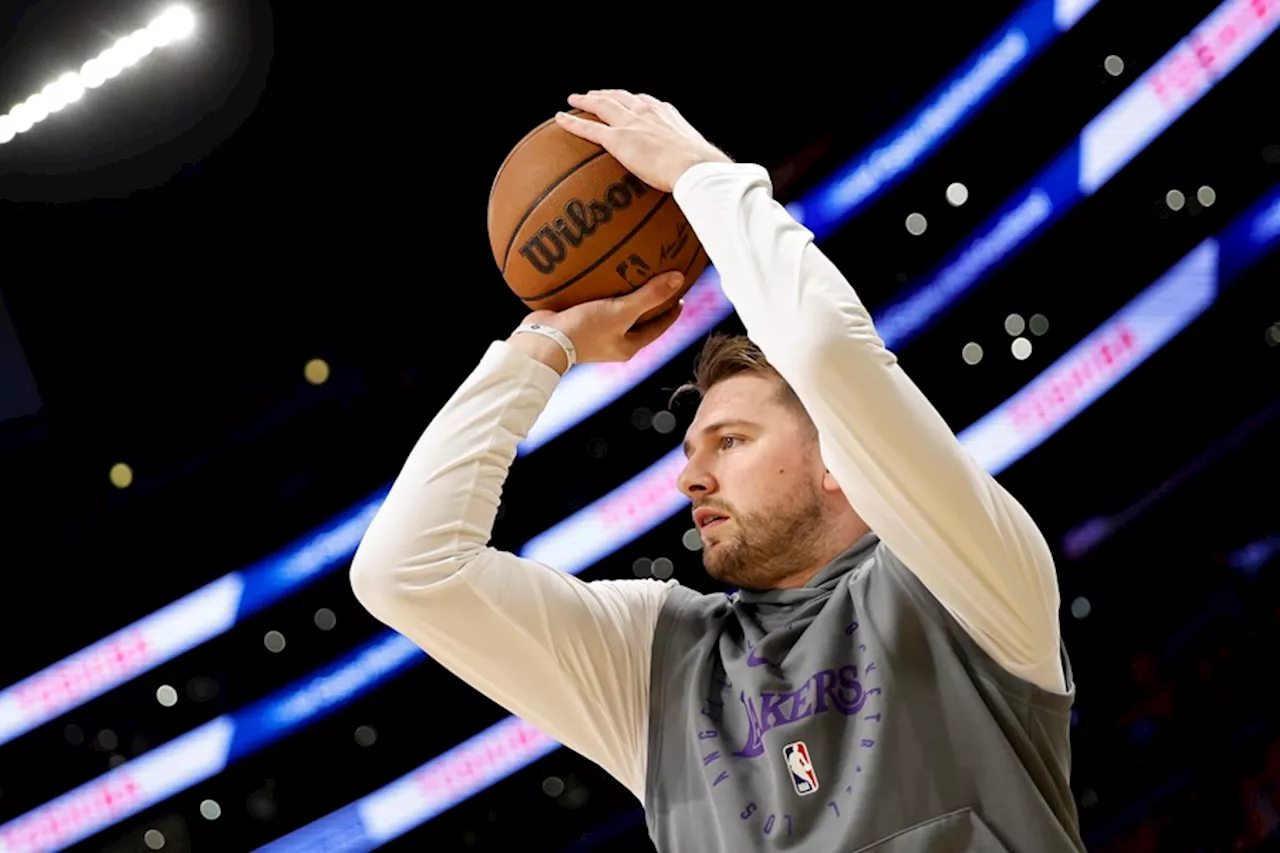 Luka Doncic debuta con los Lakers de LeBron James