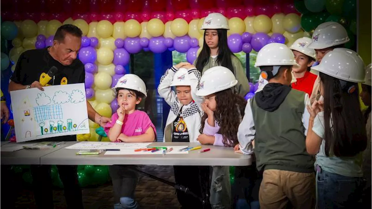 Niños Diseñan Viviendas del Futuro en 'Tu Hogar AyC'