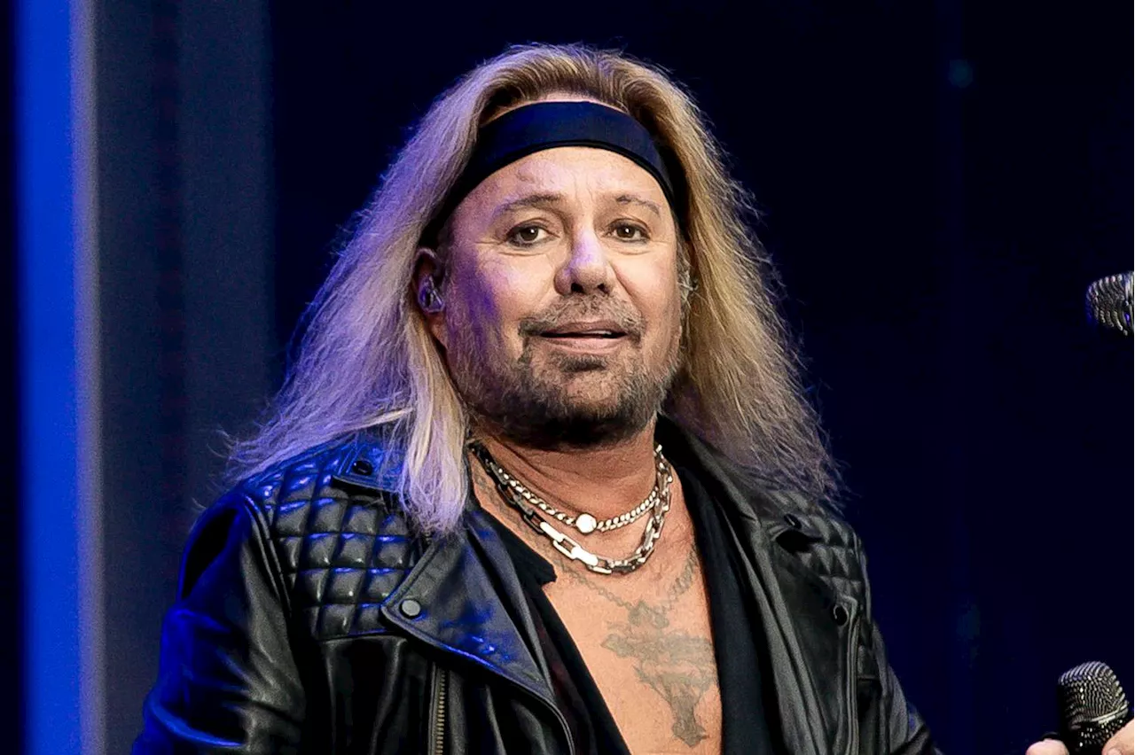 Vince Neil's Plane Crashes at Scottsdale Airport, Killing One