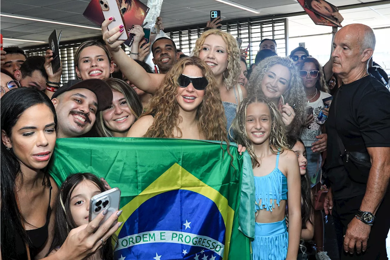 Fãs da Shakira fazem fila desde a madrugada para show no Rio