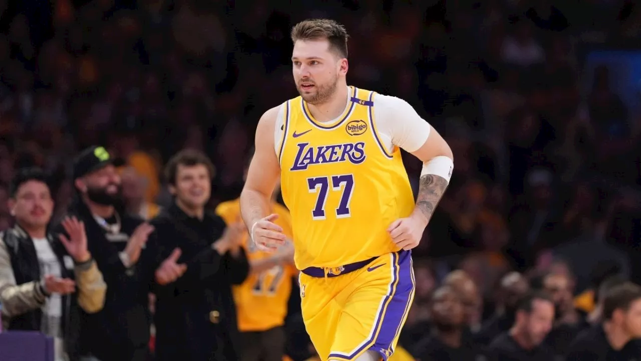 Luka Doncic debuta con los Lakers con una actuación brillante