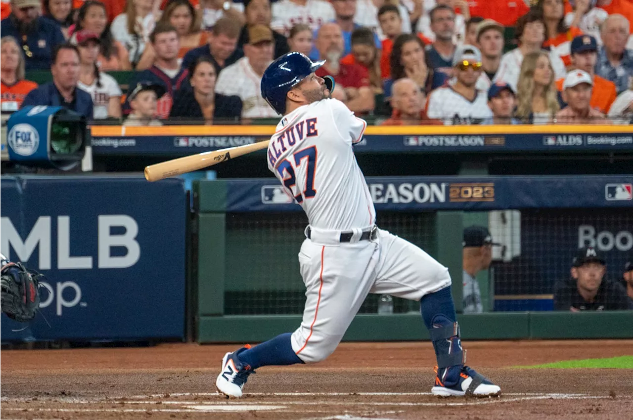 Astros First Look: Despite Changes, the Infield Is Set