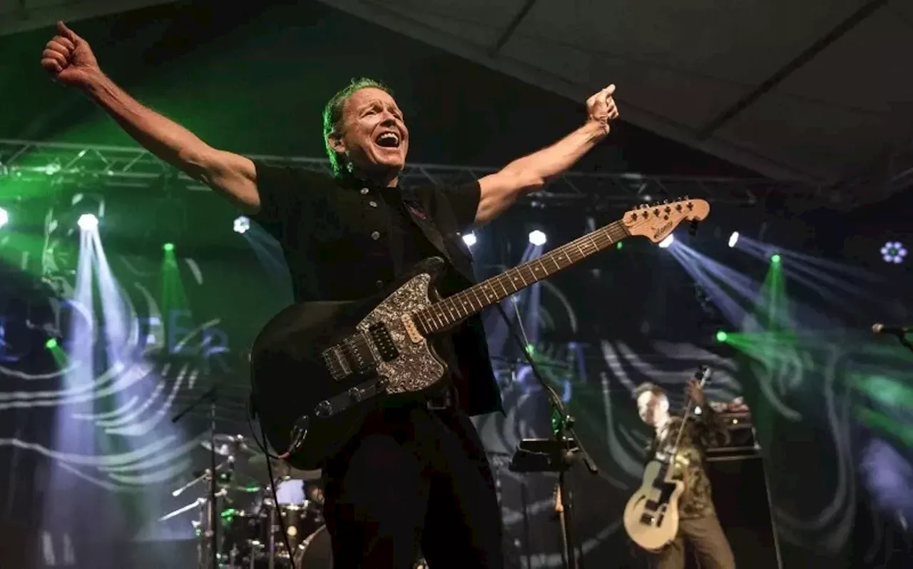 Blues Guitarist Tommy Castro Urges His Fans to 'Shake Something'