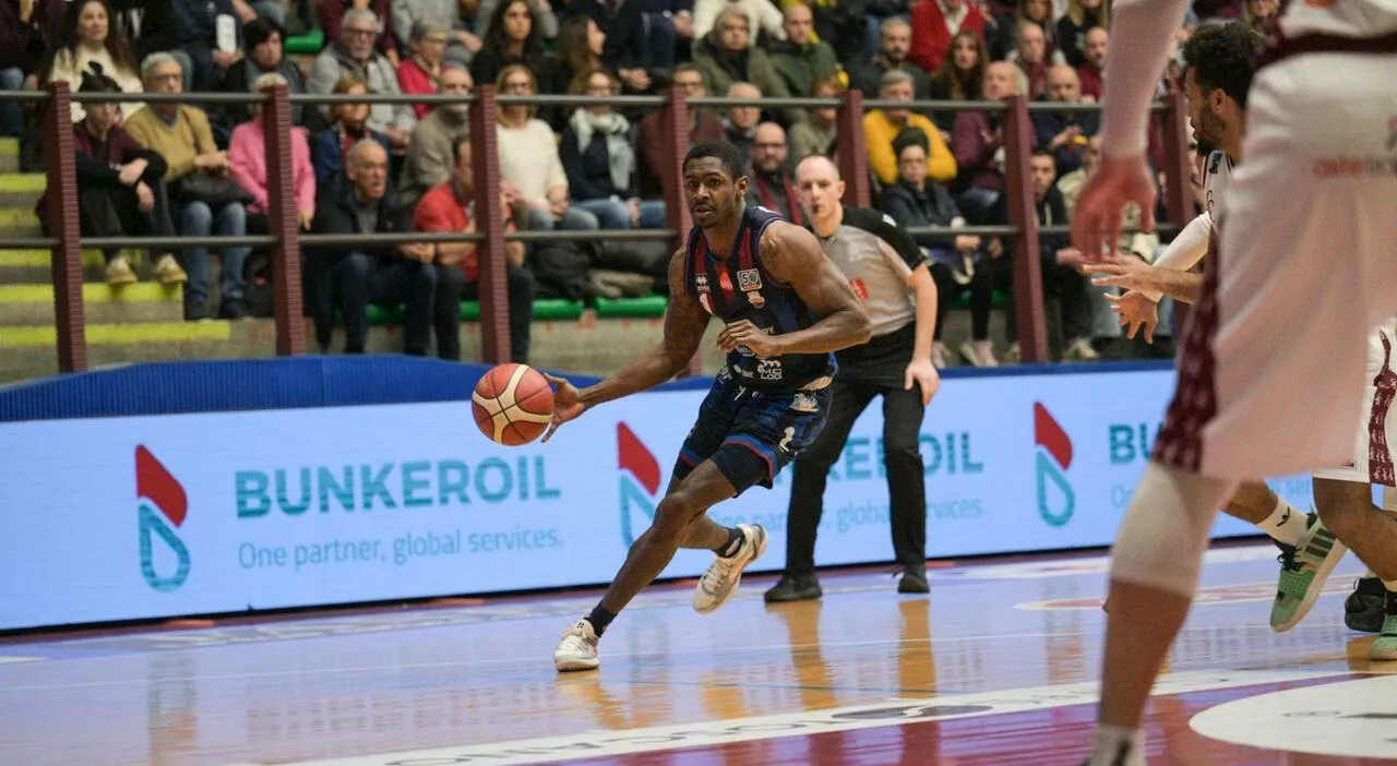 Tegola Sebastiani: un mese di stop per Jordan Harris