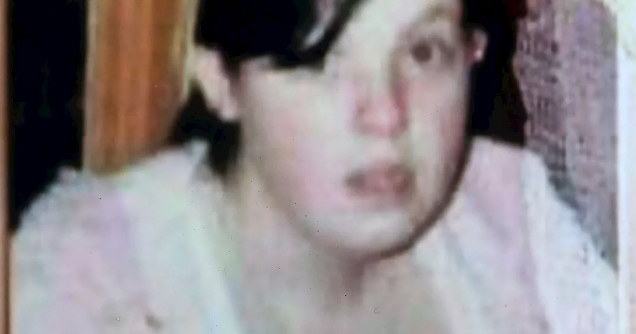 Heartbroken Mother Says It's 'So Hard' To Say Missing Daughter Elizabeth Clarke Was Not Found After Garda Search