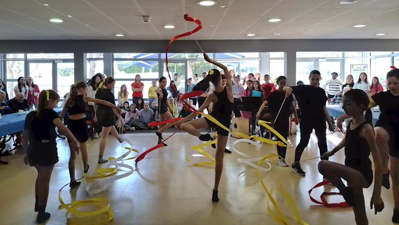 Collège-lycée Peyramale St. Joseph offre un spectacle aux résidents de l'Ehpad