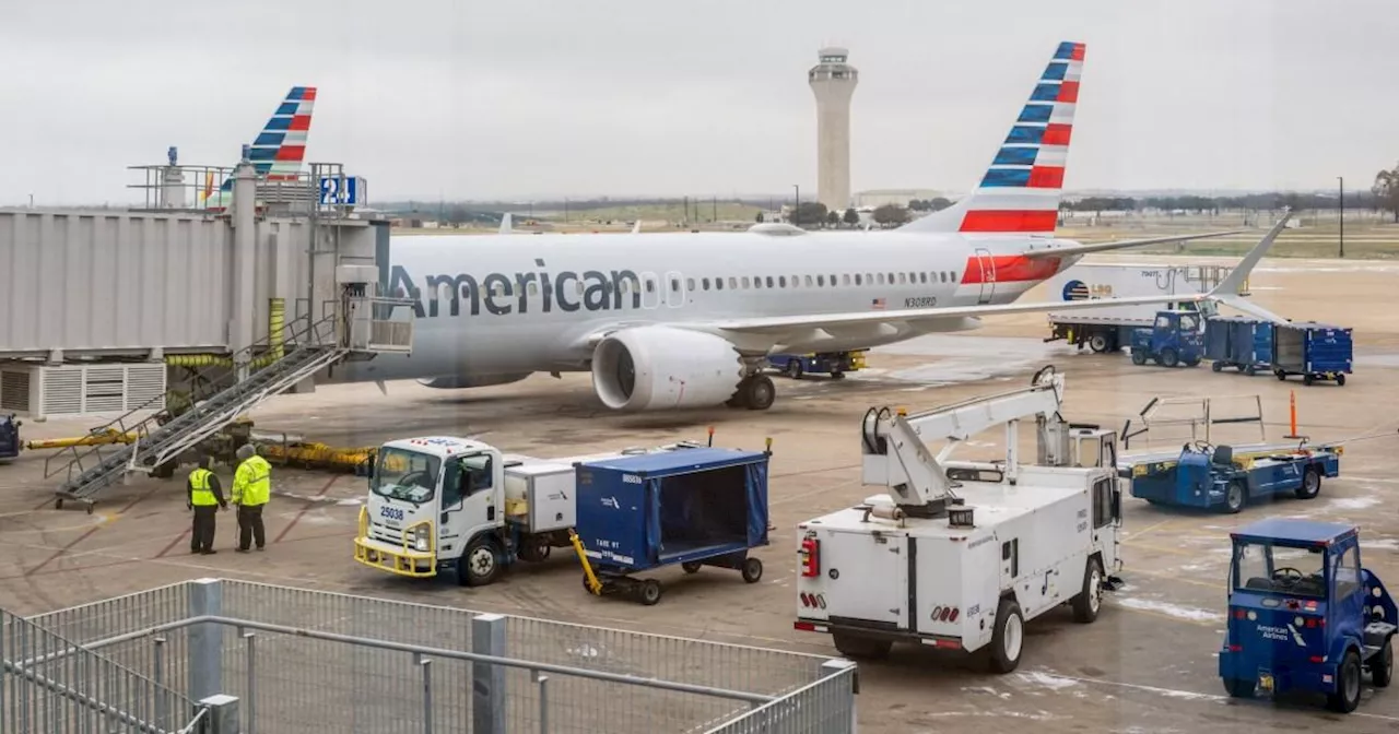 American Airlines plane delayed over 'bomb on the flight' WiFi hotspot