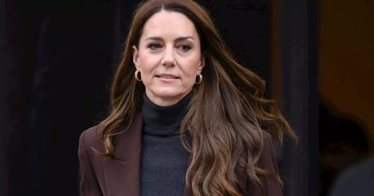 Kensington Palace Clarifies Statement on Sharing Information About Kate Middleton's Outfits