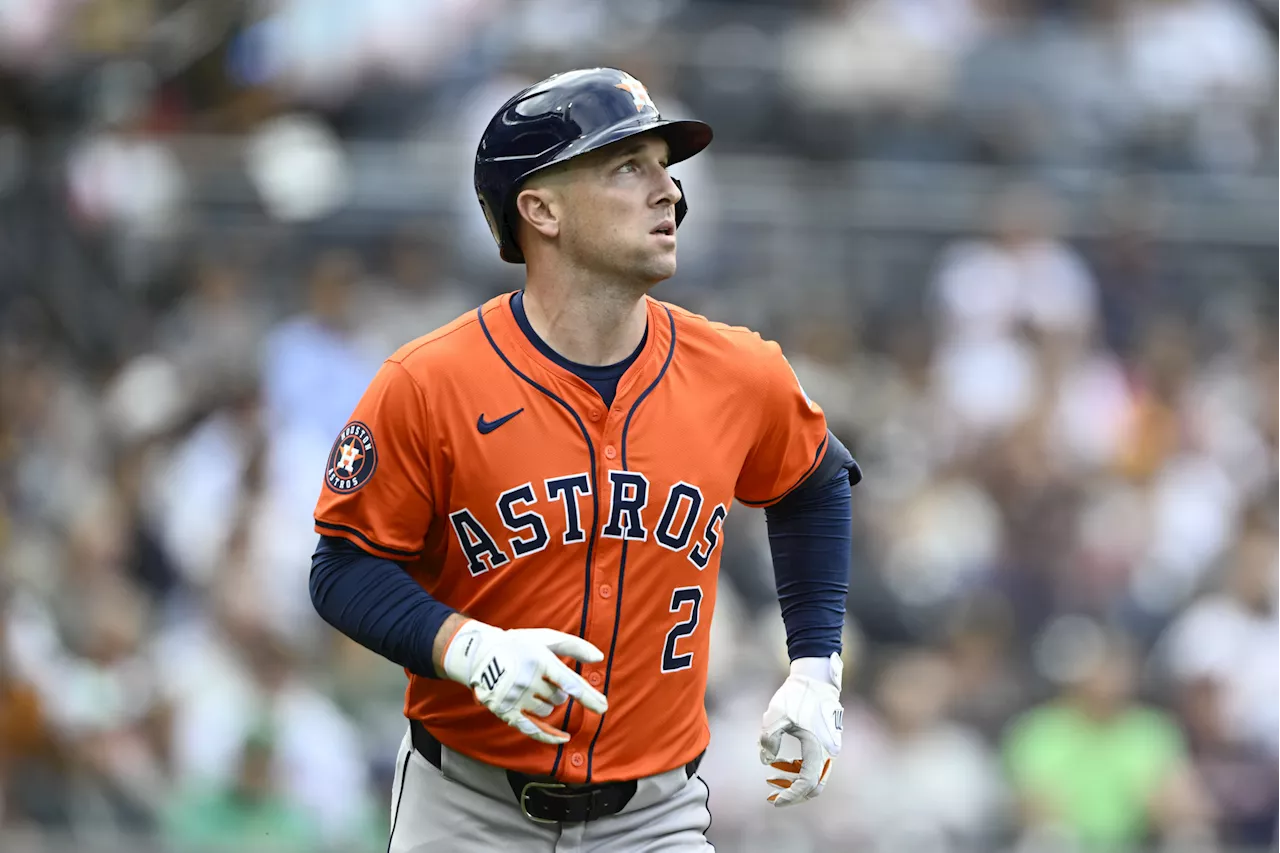 Alex Bregman's Free Agency Clock Ticking as Spring Training Nears