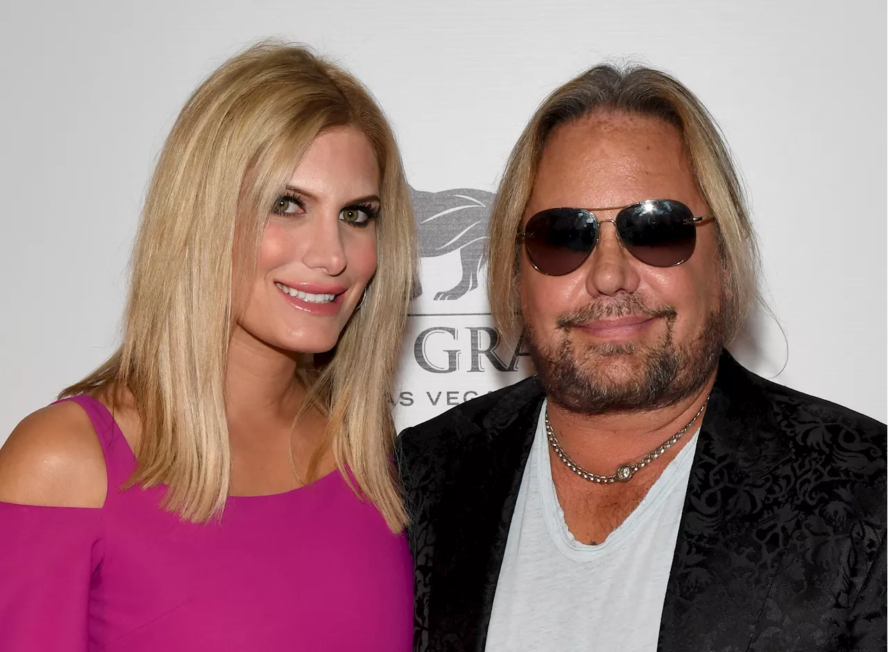 Vince Neil's Jet Crashes at Scottsdale Airport, Pilot Killed, Girlfriend Injured