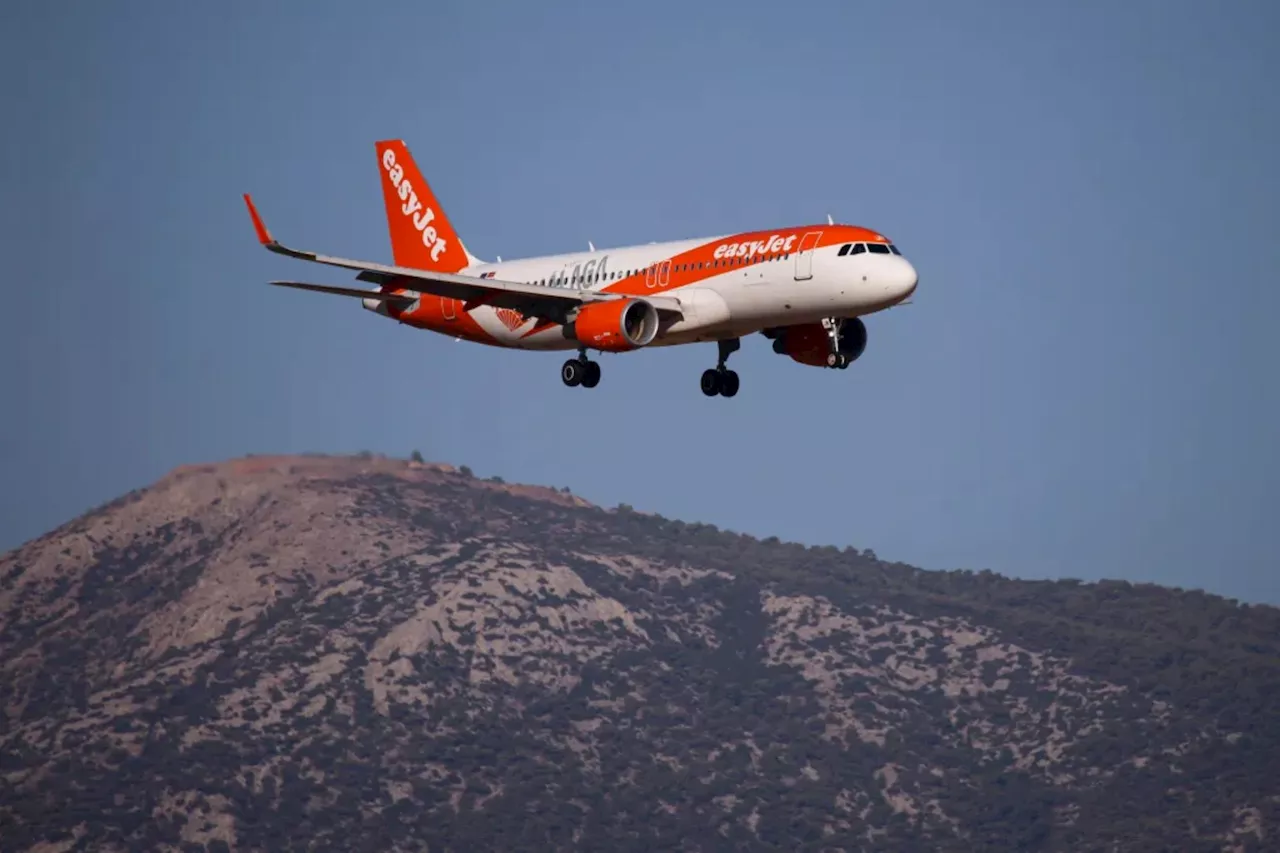 EasyJet Pilot Collapses Mid-Flight, Passengers Assist in Emergency Landing