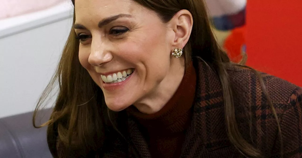 Kate Middleton Recycles Chic Burgundy Outfit WithStylish Boots