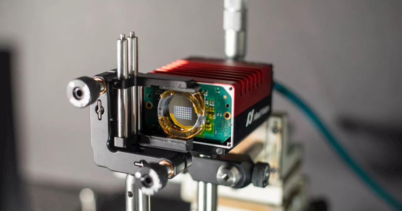 Camera Recognizes Objects at the Speed of Light