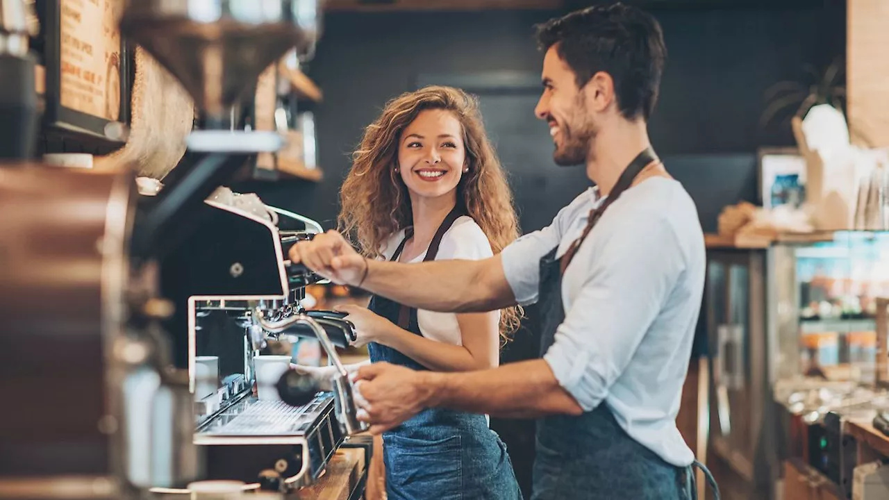 Liebe im Büro: Flirt am Arbeitsplatz und die Grenzen der Privatsphäre