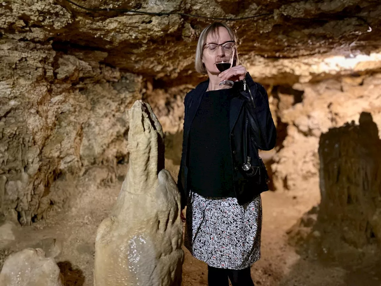 Insolite : une dégustation de vins à 20 mètres sous terre en Lot-et-Garonne