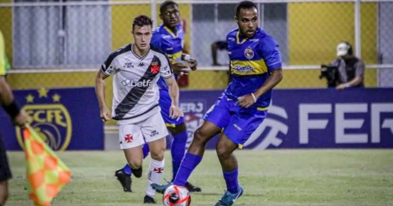 Vasco joga mal, empata com o Sampaio Corrêa e tem vaga na semifinal ameaçada