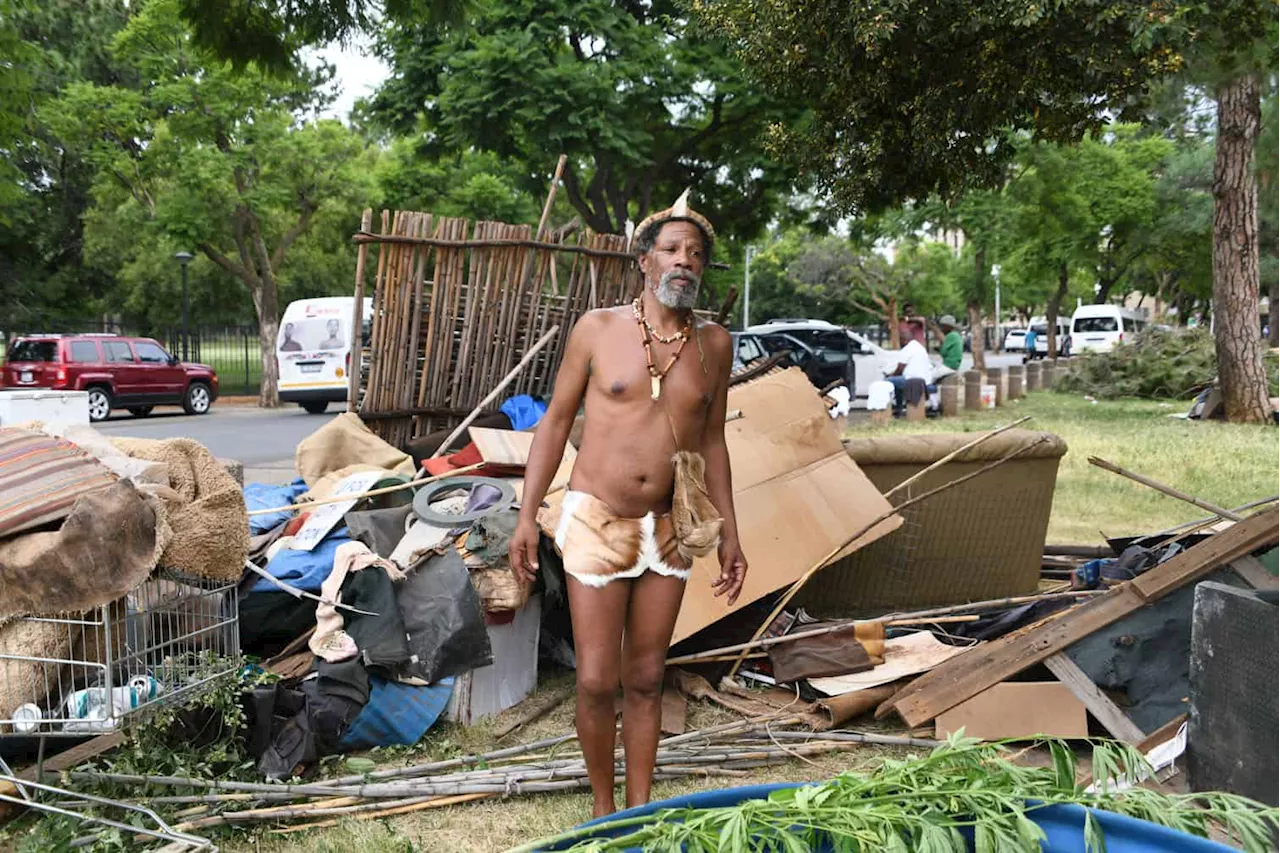 Khoisan Clan Evicted From Union Buildings After Seven-Year Stand