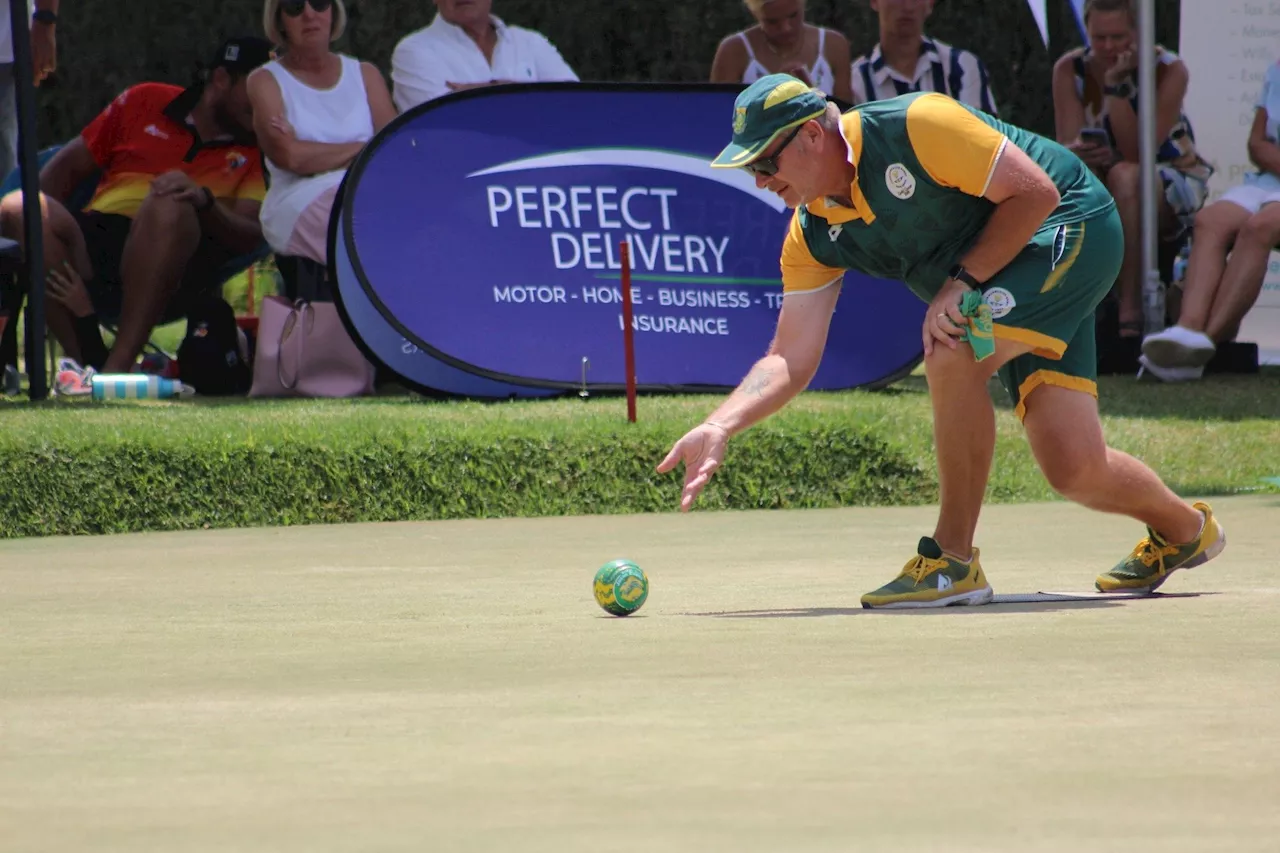 Evans makes history with sixth title at Bowls Masters