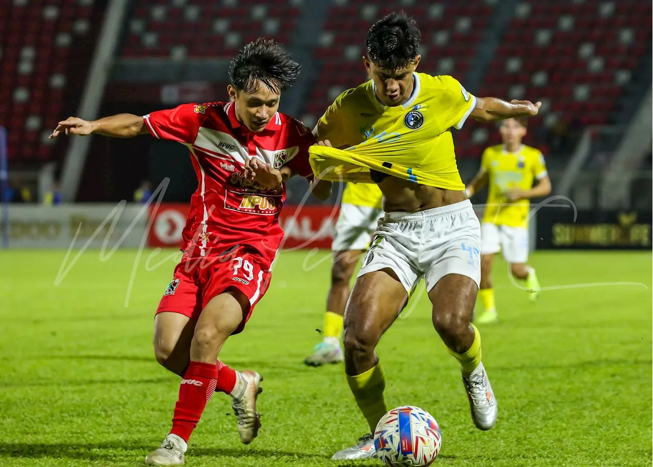 Kelantan Darul Naim FC Grapples with Unpaid Salaries and Training Disruptions