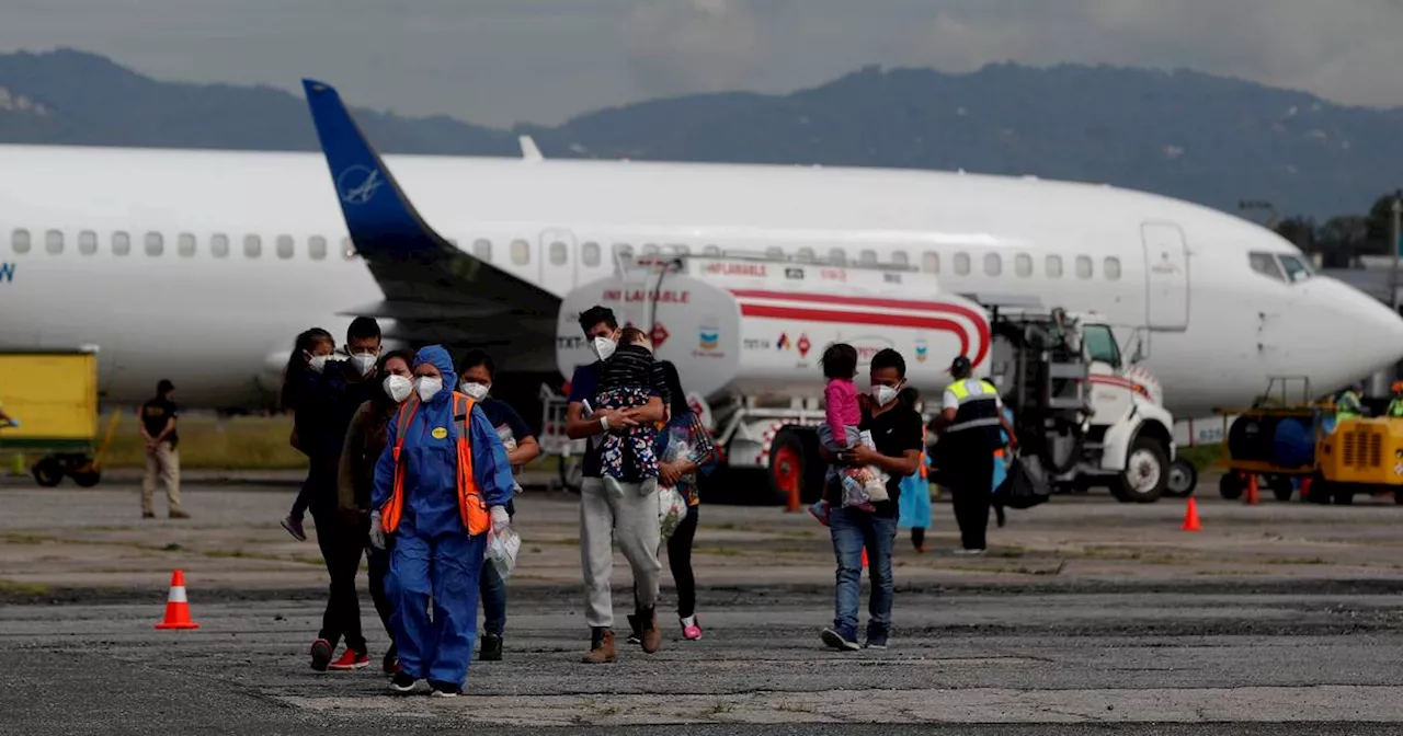 Estados Unidos envió a Venezuela dos vuelos con 190 migrantes deportados