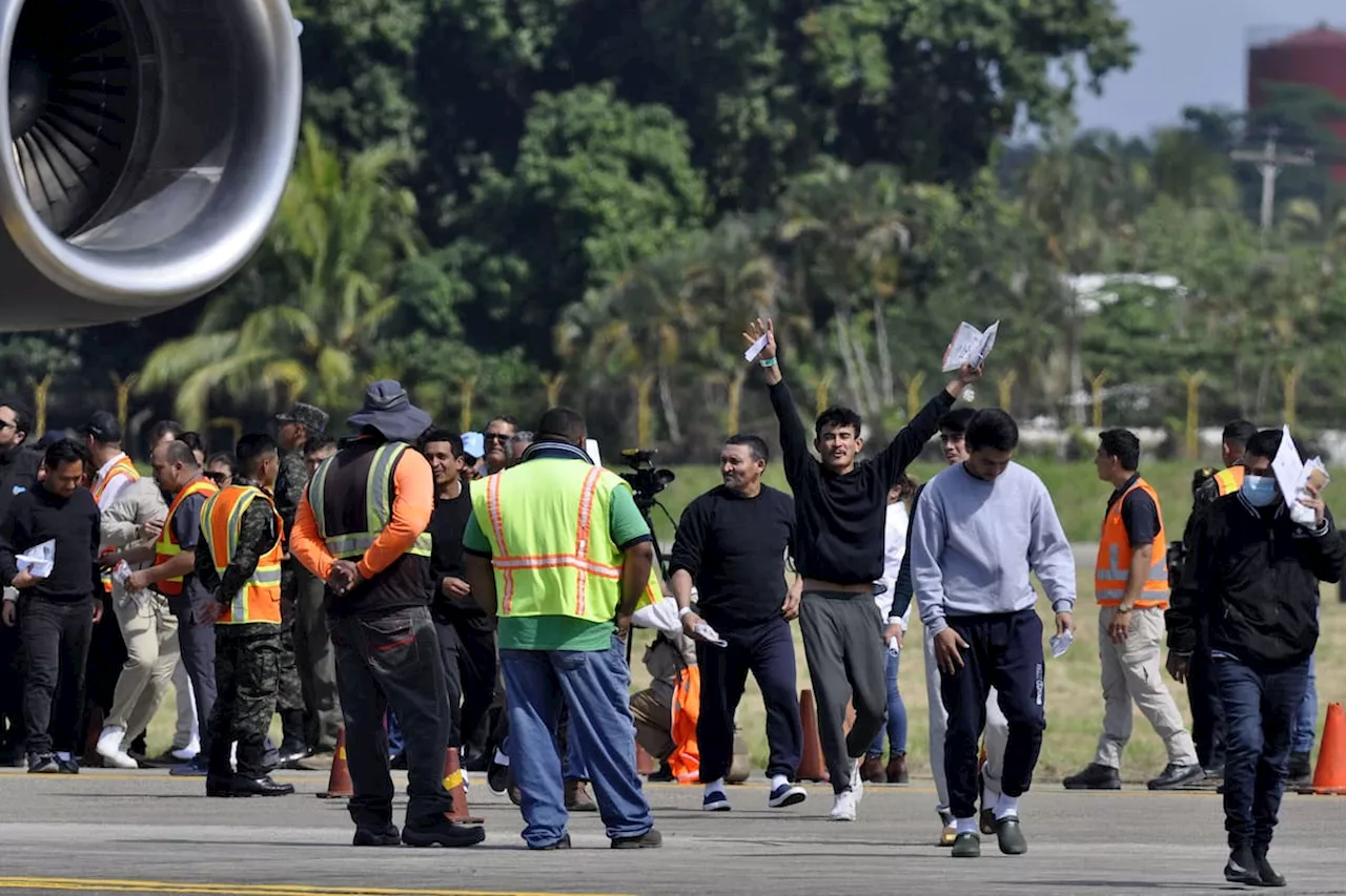 Venezuela Recibe Dos Vuelos de Deporados de EE. UU. Tras Visita del Enviado Especial de Trump