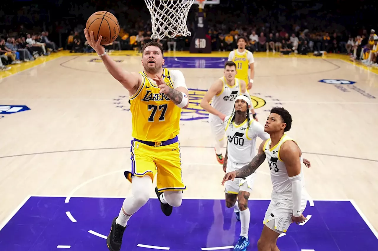 Luka Doncic debuta con los Lakers y se une a LeBron James en una victoria contundente