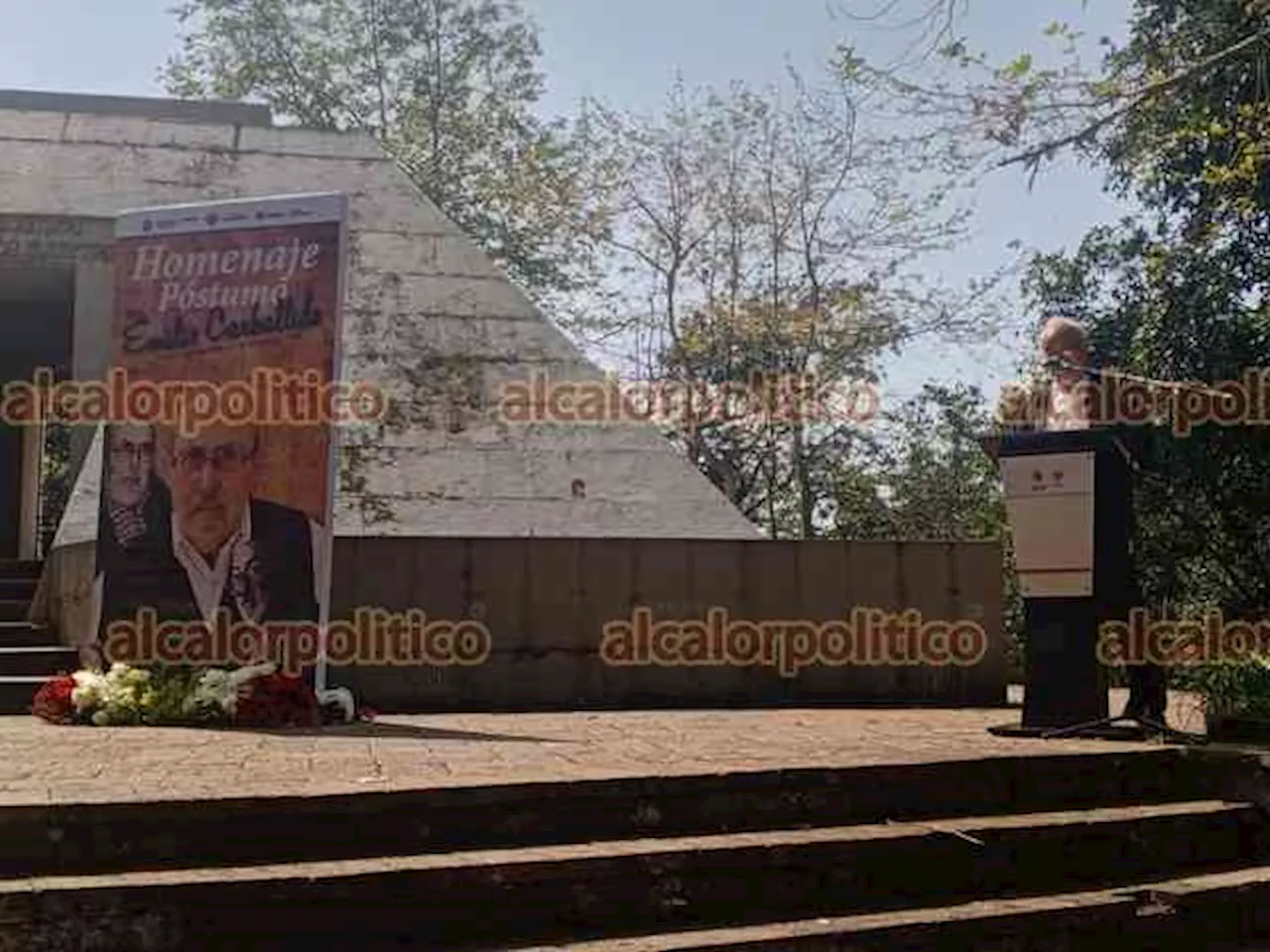 Homenaje póstuma a Emilio Carballido en Xalapa