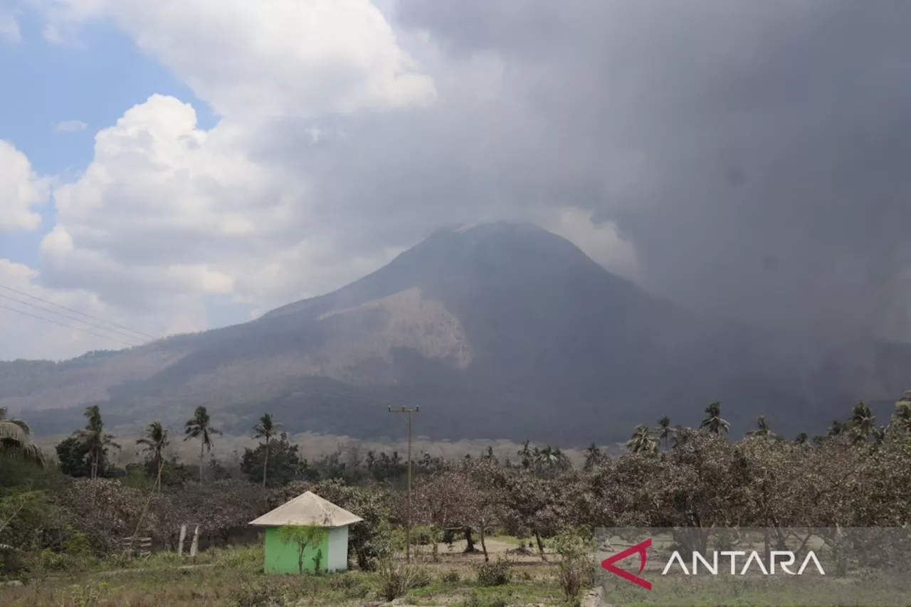 Zona Bahaya Gunung Lewotobi Laki-laki Diperluas