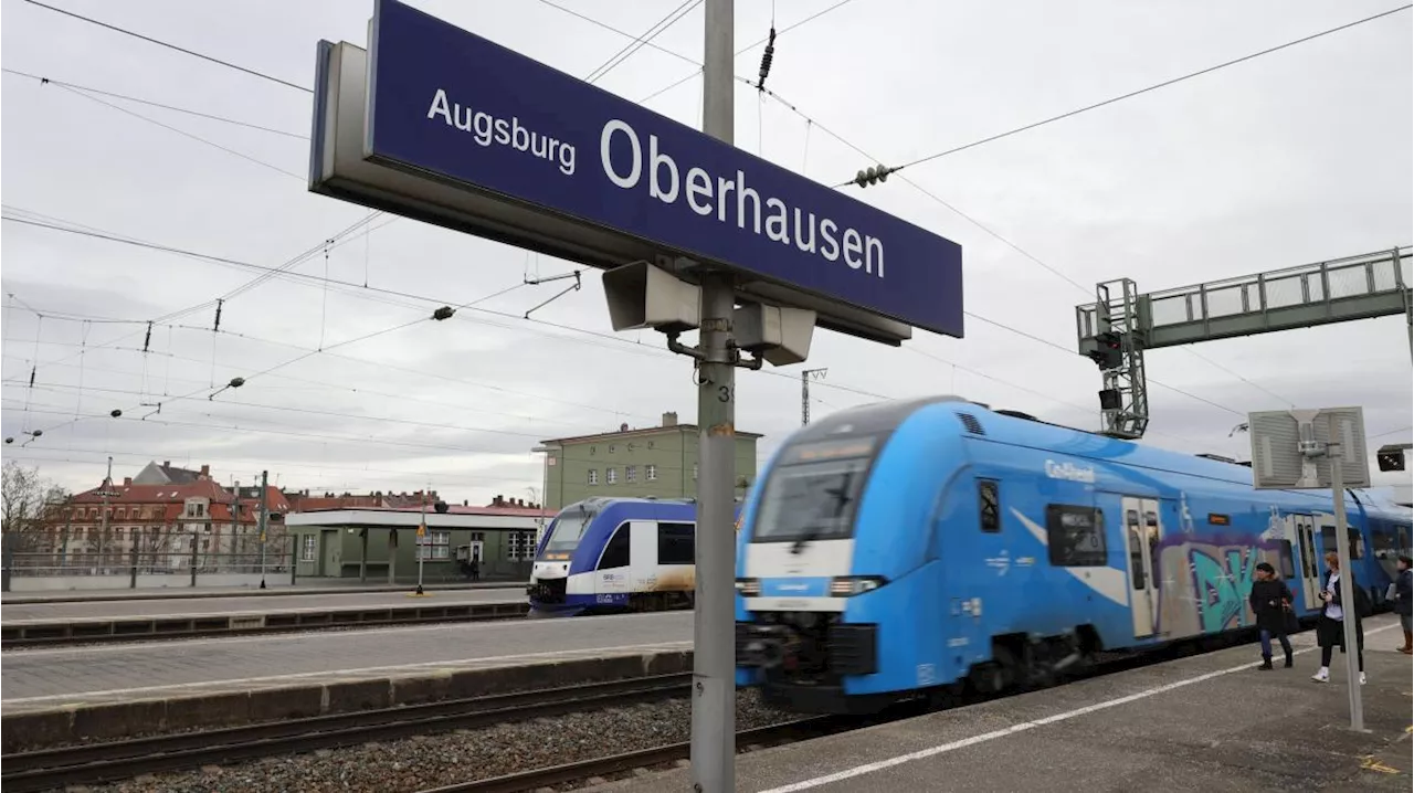 Brutaler Angriff am Oberhauser Bahnhof: Zwei Reisende schwer verletzt