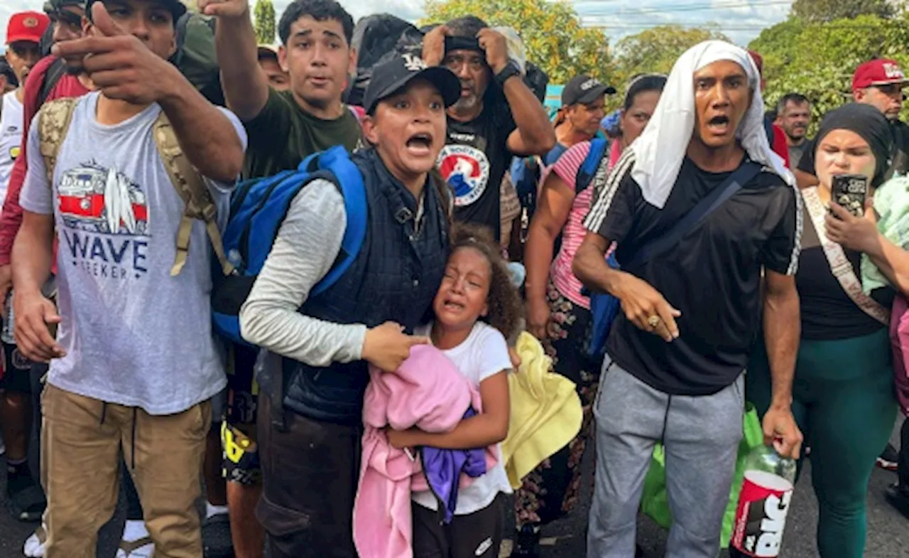 Panama Repousse une Caravane de Migrants en Direction des États-Unis