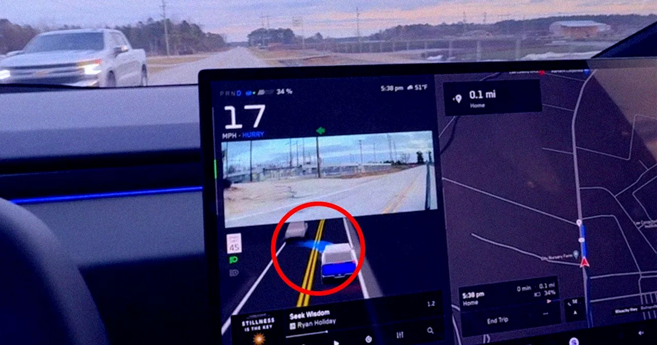 Cybertruck's FSD System Nearly Causes Head-On Collision in Terrifying Video