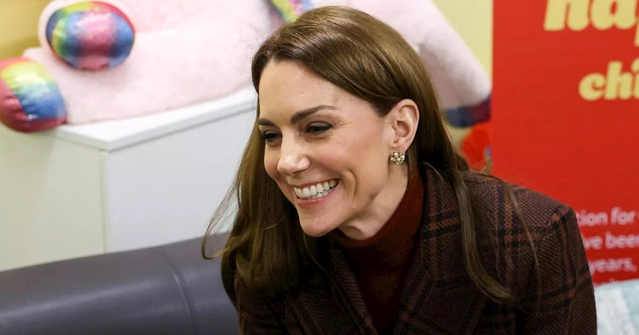 Kate Middleton Visites une Prison Féminine pour Soutenir les Mères Détenues