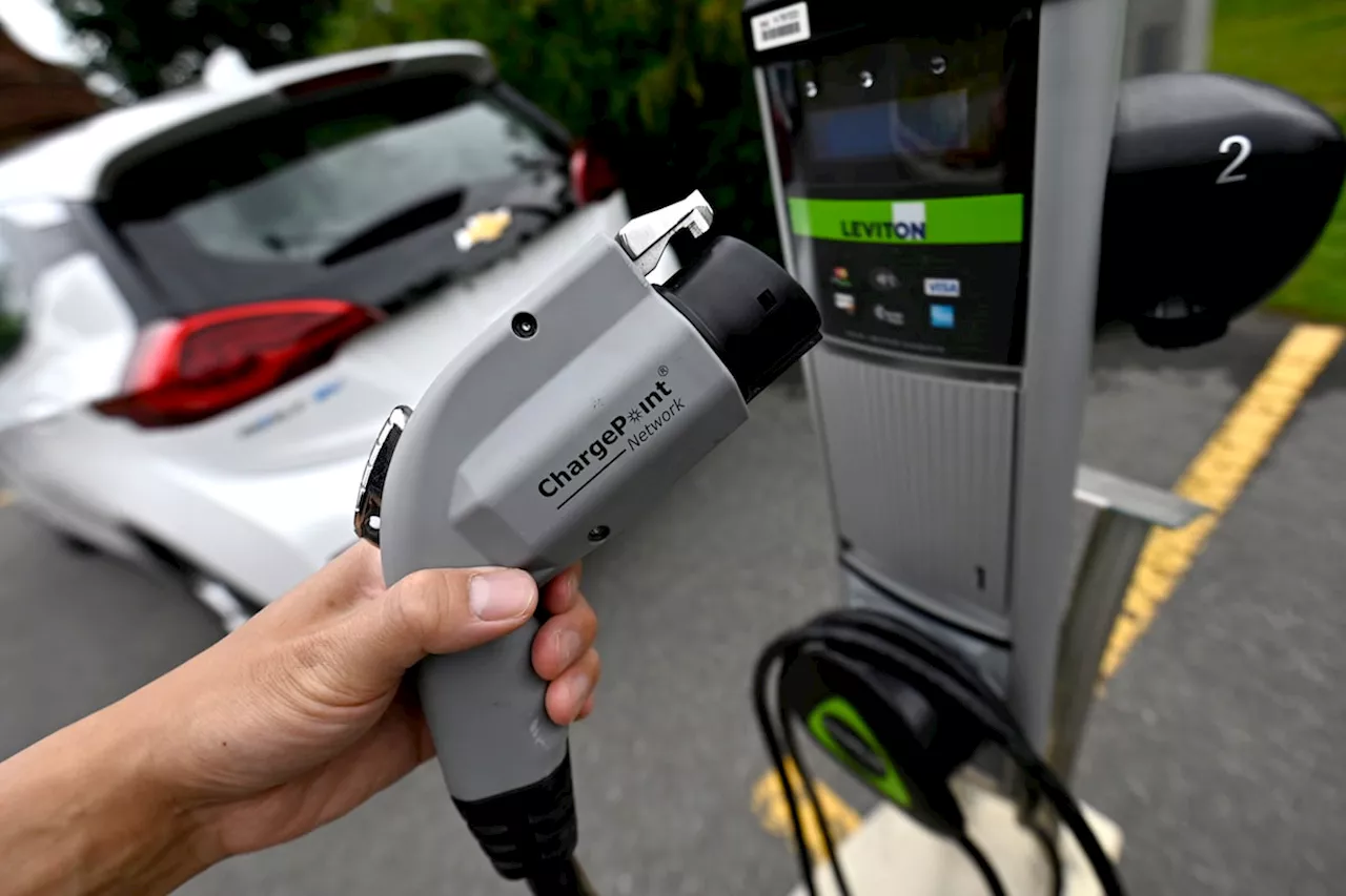 Canada Experiences Record EV Sales Growth