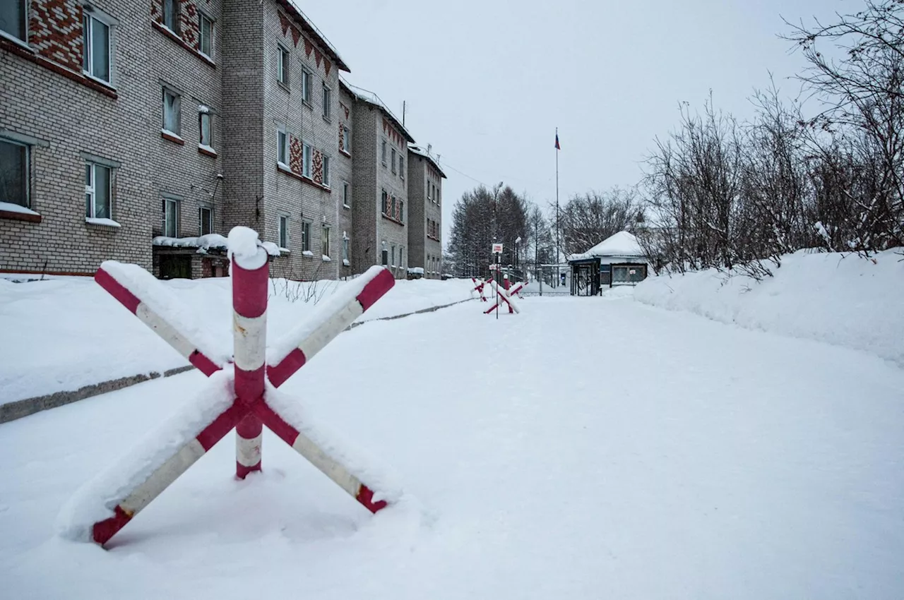 'Eles riam enquanto gritávamos de dor': Rússia autorizou uso de tortura contra prisioneiros de guerra, afirma jornal