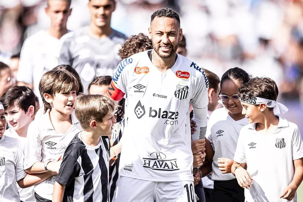 Torcedores divididos entre rivalidade e admiração pela volta de Neymar ao Santos