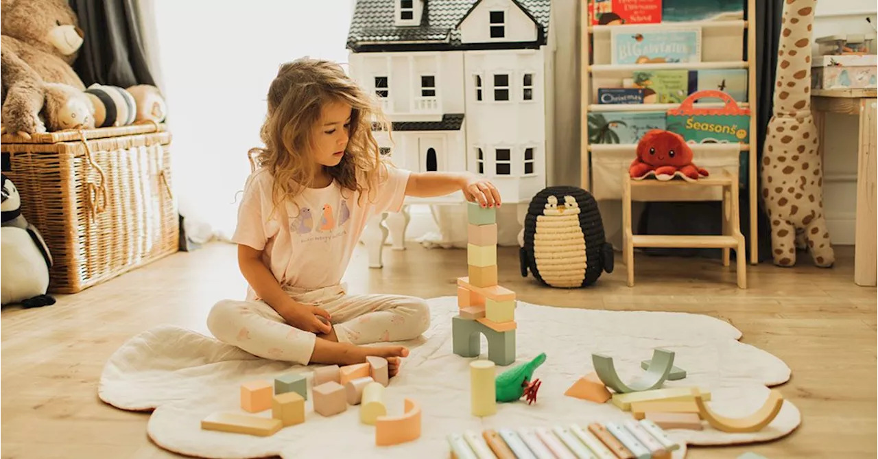 Toy Clutter: How to Declutter and Rotate Toys for Happier Kids and Parents