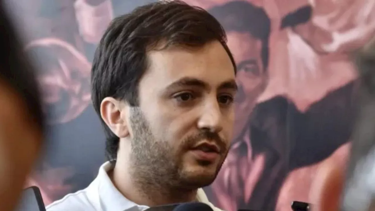 Di Carlo acusa a Verón de desconfianza y presión del grupo inversor Gillett