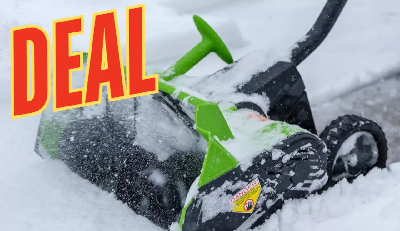 Amazon Slashs Prices on Electric Snow Shovels: Earthwise Model Now Just $208