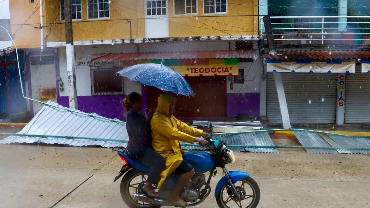 Seguirán las lluvias este miércoles en la mitad del país; vientos fuertes en los siguientes estados